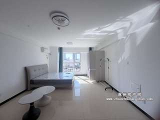 ���⾩���y�����bһ��  ÿ��900Ԫ �S�r����